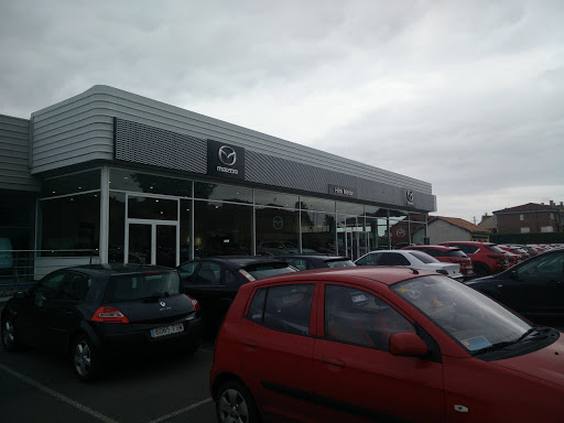 Comprar automóviles usados en Oviedo de 2024