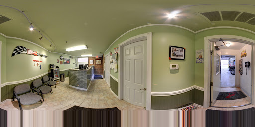 Auto Body Shop «BC Auto Body», reviews and photos, 917 W Liberty Dr, Wheaton, IL 60187, USA