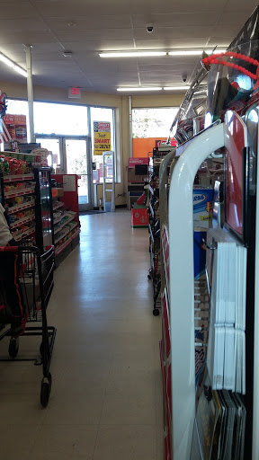 Dollar Store «FAMILY DOLLAR», reviews and photos, 1013 W Market St, Pottsville, PA 17901, USA