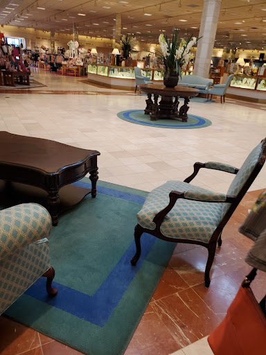 Shopping Mall «Castleton Square», reviews and photos, 6020 E 82nd St, Indianapolis, IN 46250, USA