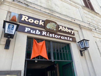 Rock Abbey Corso Garibaldi Gia Via Farnesia, 53, 62011 Cingoli MC, Italia