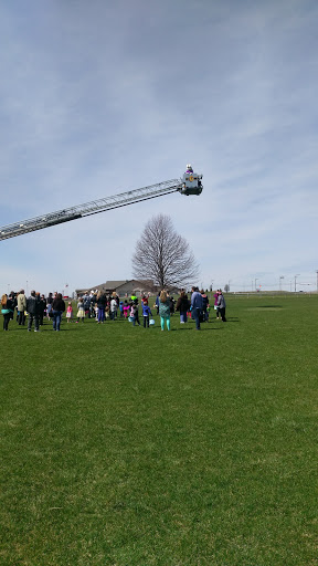Golf Course «Prairie Bluff Golf Course & Banquets», reviews and photos, 19433 Renwick Rd, Lockport, IL 60441, USA