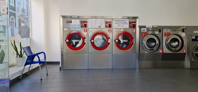 Avaliações doLavandaria Self-Service em Lisboa - Lavandería