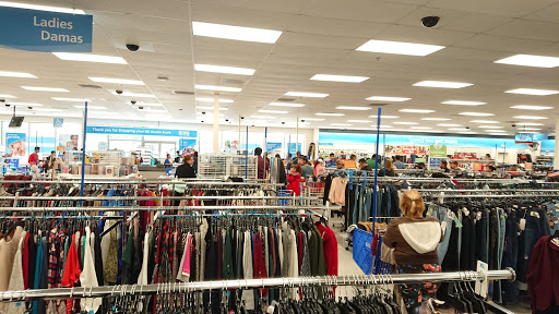 Clothing Store «Ross Dress for Less», reviews and photos, 222 W University Pkwy, Orem, UT 84058, USA