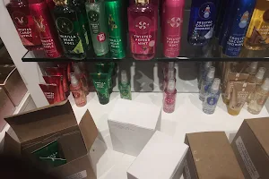 Bath & Body Works image