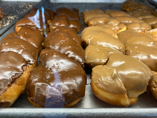 Donut Shop «Stevenson Donuts & Bakery», reviews and photos, 25814 Hemingway Ave, Stevenson Ranch, CA 91381, USA