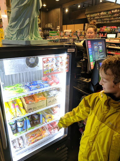 Convenience Store «Choice Deli & Grocery», reviews and photos, 6415 8th Ave NW, Seattle, WA 98107, USA