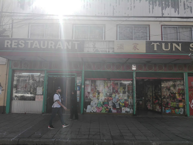 Tienda ''Ropa Joven'' - Valparaíso