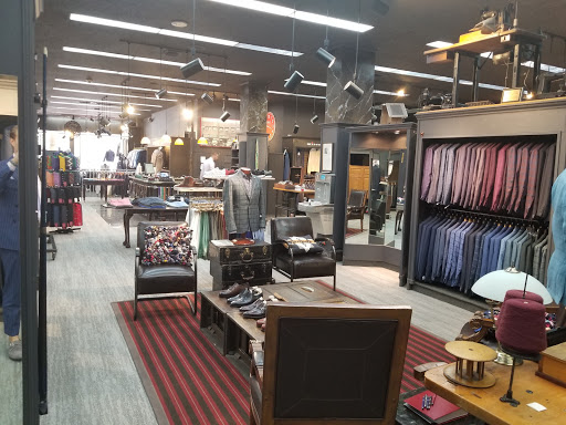 UWM Men's Shop