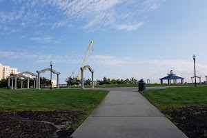 Oscar E. McClinton Waterfront Park