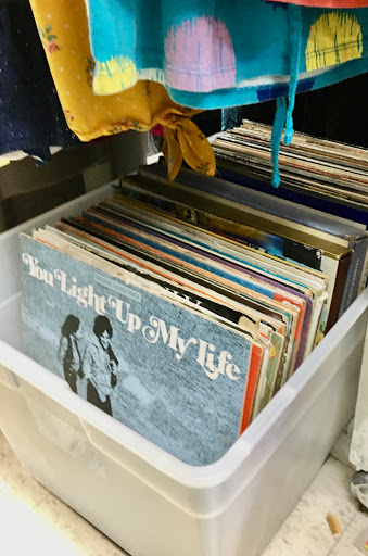 Thrift Store «Last Chance Thrift Store», reviews and photos, 36500 US Hwy 19 N, Palm Harbor, FL 34684, USA