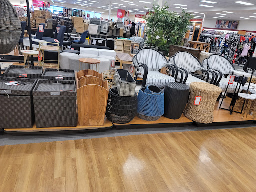 Department Store «T.J. Maxx», reviews and photos, 2700 Wilma Rudolph Blvd, Clarksville, TN 37043, USA