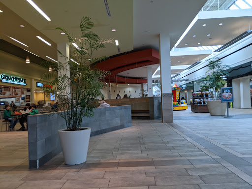 Movie Theater «Regal Cinemas Southpark Mall 16», reviews and photos, 300 Southpark Cir, Colonial Heights, VA 23834, USA