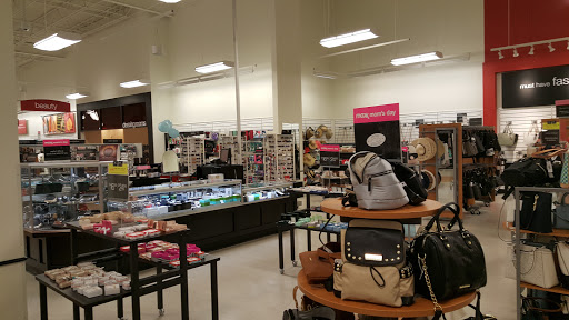 Department Store «T.J. Maxx», reviews and photos, 1300 Shingle Creek Xing, Brooklyn Center, MN 55430, USA
