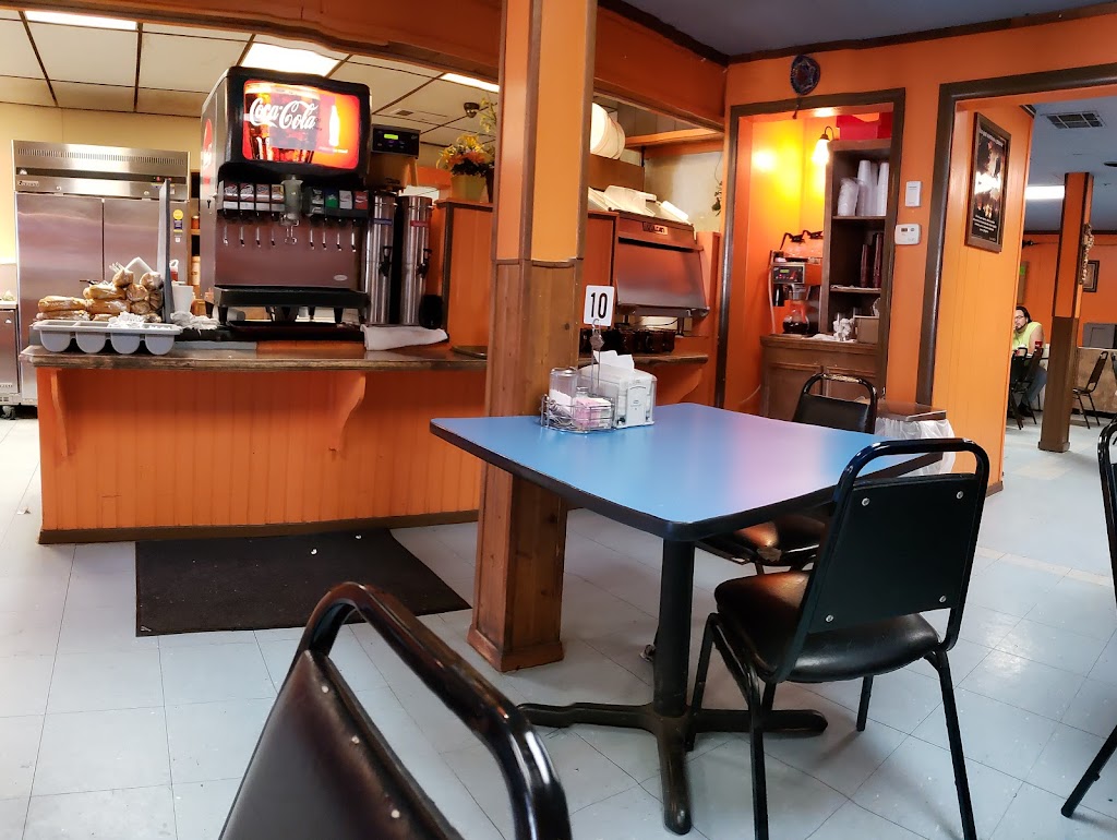 Molly's Restaurant 76705