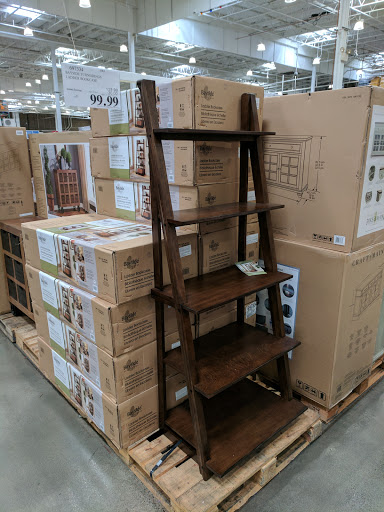 Warehouse store «Costco Wholesale», reviews and photos, 1000 N Rengstorff Ave, Mountain View, CA 94043, USA