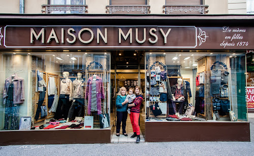Magasin maison Musy, chemiserie Lyon