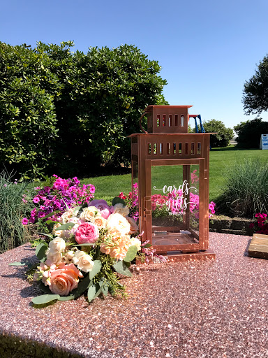 Florist «Flowers by Zsuzsana», reviews and photos, 21300 NW Cornell Rd #1201, Hillsboro, OR 97124, USA