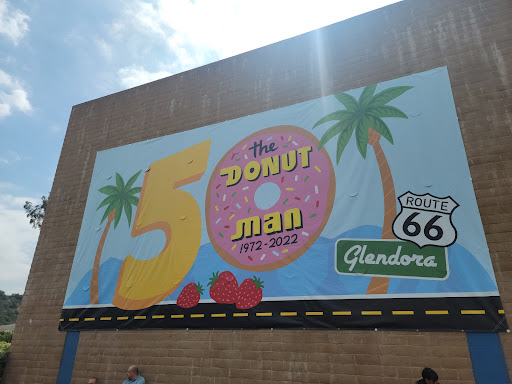 Donut Shop «The Donut Man», reviews and photos, 915 E Rte 66, Glendora, CA 91740, USA