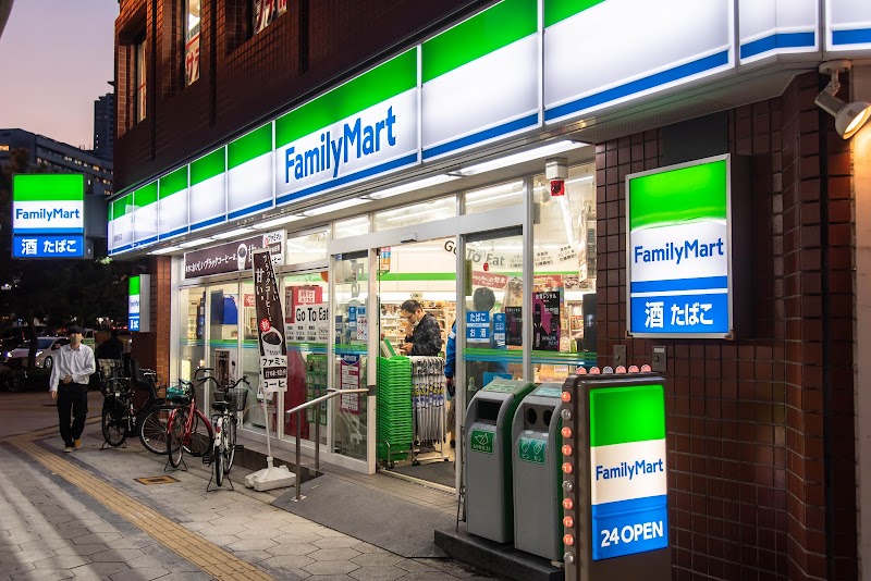ファミリーマート 鶴橋駅前店 大阪府大阪市天王寺区味原町 コンビニエンスストア コンビニ グルコミ