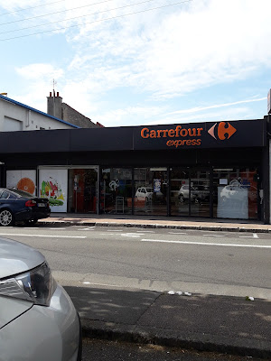 Carrefour Express à Calais