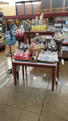 Supermarket «Market of Choice», reviews and photos, 922 NW Circle Blvd #110, Corvallis, OR 97330, USA