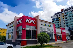 KFC | Market Plaza image