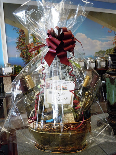 Natural Foods Store «The Olive Oil Taproom», reviews and photos, 200 Towne Center W Blvd, Henrico, VA 23233, USA