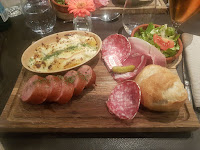 Charcuterie du Restaurant Au Vin Sur La Planche à Le Havre - n°1