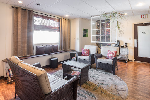 Day Spa «Park Avenue Salon and Spa», reviews and photos, 16 E Derry Rd #1, Hershey, PA 17033, USA