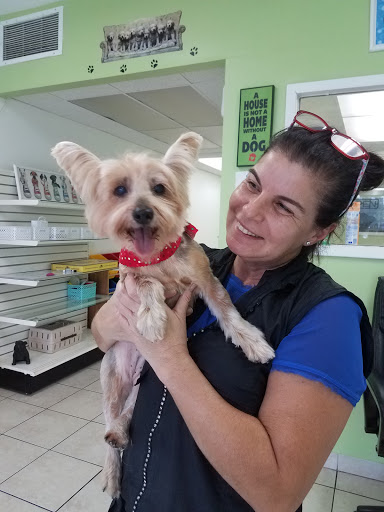 Pet Groomer «Mario`s Pet Grooming & Boutique», reviews and photos, 708 SE 17th St, Fort Lauderdale, FL 33316, USA