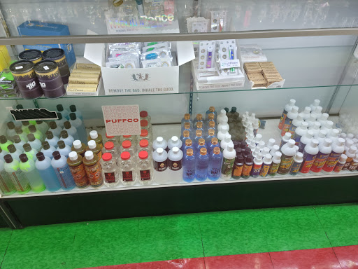 Tobacco Shop «Smoken Smoke House», reviews and photos, 13260 Woodruff Ave, Downey, CA 90242, USA