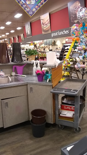 Grocery Store «Tom Thumb», reviews and photos, 2611 West Park Row, Arlington, TX 76013, USA