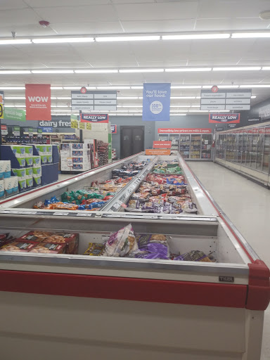 Grocery Store «Save-A-Lot», reviews and photos, 3410 Troost Ave, Kansas City, MO 64109, USA