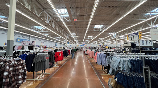 Discount Store «Walmart», reviews and photos, 1555 N Rand Rd, Palatine, IL 60074, USA