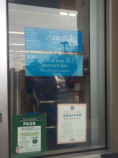 Clothing Store «Ross Dress for Less», reviews and photos, 16955 Monterey Rd, Morgan Hill, CA 95037, USA