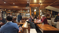 Atmosphère du Restaurant Pub Lutèce Brasserie à La Rochelle - n°2