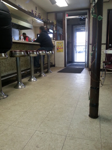 Restaurant «Broadway Coffee Shop», reviews and photos, 125 Broadway, Newburgh, NY 12550, USA