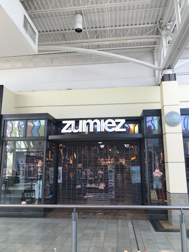 Clothing Store «Zumiez», reviews and photos, 1201 Boston Post Rd #2031, Milford, CT 06460, USA