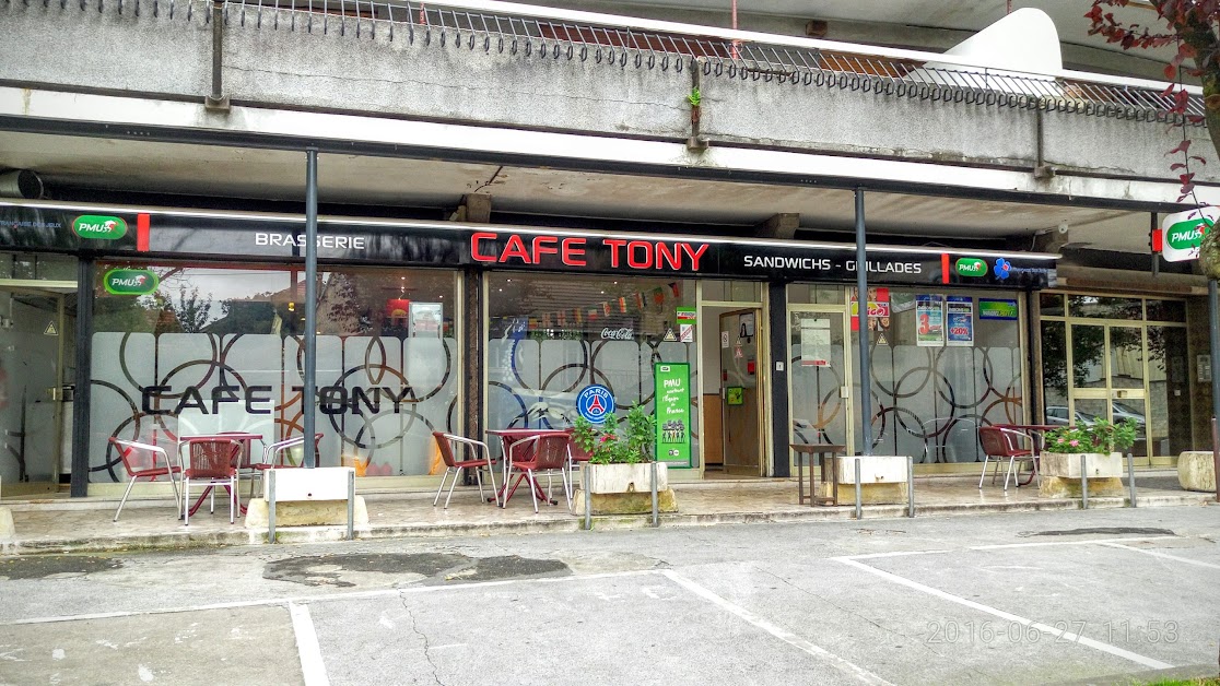 Café Tony. à Sarcelles