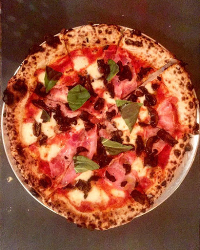 #1 best pizza place in Brooklyn - Santa Panza