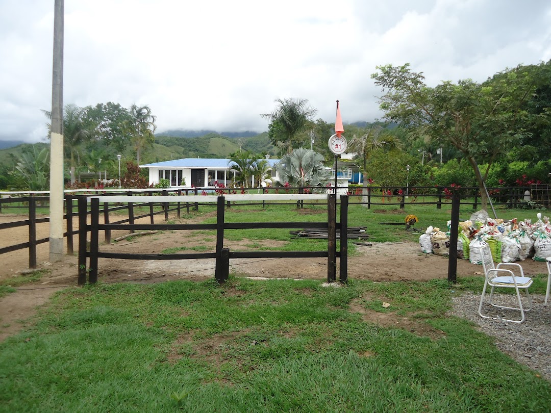 Rancho Gasmar - Escuela Equitación La Juliana