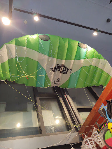 Outdoor Sports Store «Kitty Hawk Kites», reviews and photos, 324 Laskin Rd, Virginia Beach, VA 23451, USA