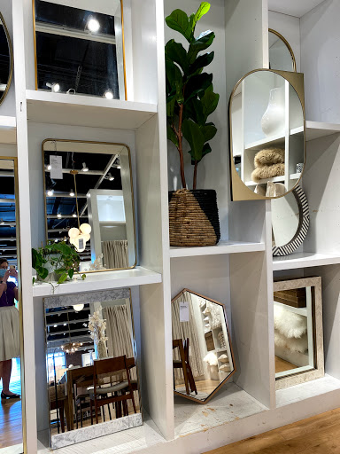 Furniture Store «west elm», reviews and photos, 5307 E Mockingbird Ln #100, Dallas, TX 75206, USA