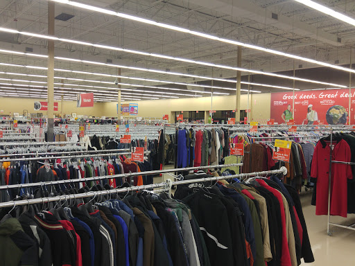 Thrift Store «Savers», reviews and photos, 1231 N Gary Ave, Carol Stream, IL 60188, USA