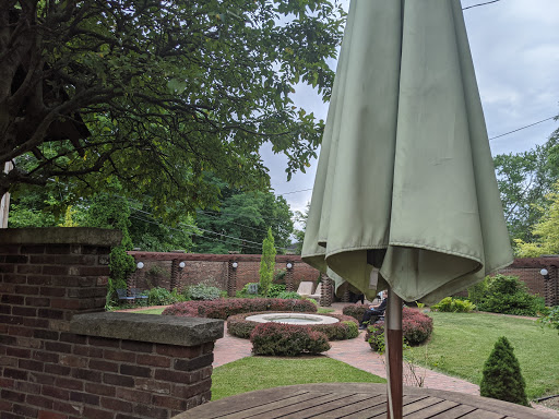 Bed & Breakfast «Showers Inn Bed & Breakfast», reviews and photos, 430 N Washington St, Bloomington, IN 47404, USA