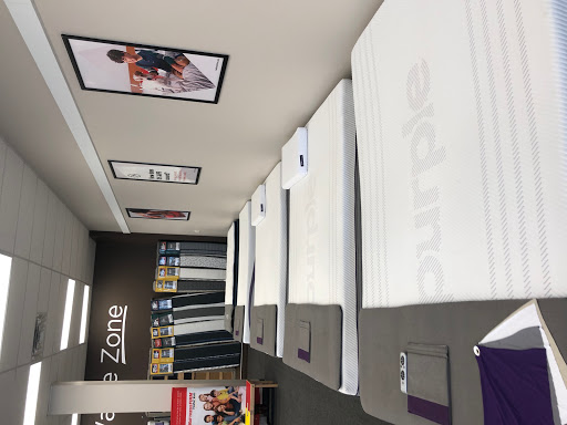 Mattress Store «Mattress Firm San Antonio North», reviews and photos, 22118 US-281, San Antonio, TX 78259, USA