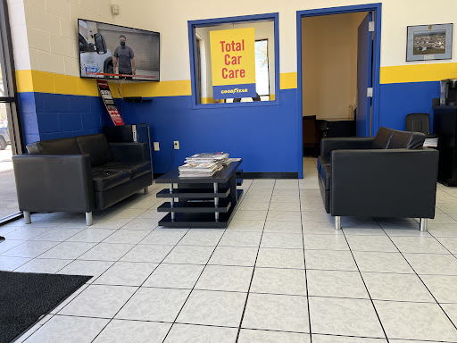 Auto Repair Shop «Preston Road Tire and Service», reviews and photos, 3880 Preston Rd, Frisco, TX 75034, USA