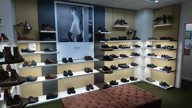 Reviews of Clarks in Oxford - Shoe store