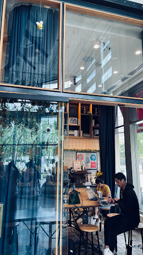 Coffee Shop «Commonwealth Joe Coffee Roasters», reviews and photos, 520 12th St S Suite 150, Arlington, VA 22202, USA